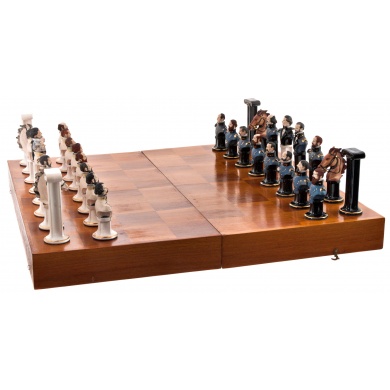 Эксклюзивные шахматы"Битва генералов"