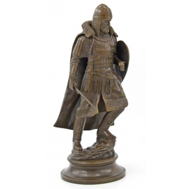 Скульптура "Витязь с мечём"