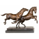 Скульптура "Пара лошадей"