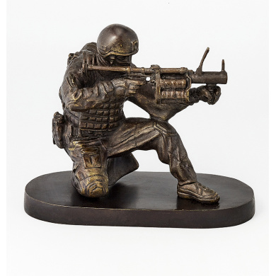 Бронзовая статуэтка "Спецназовец с гранатометом"