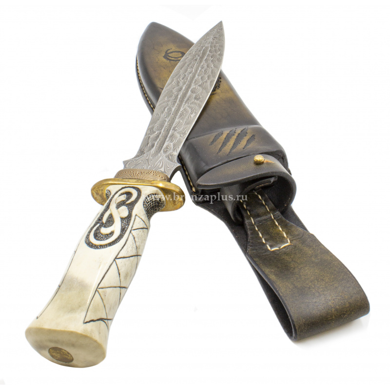 Кинжал с ножнами