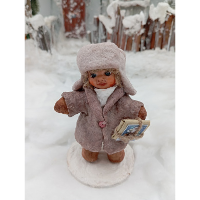 Ватная игрушка "Мальчик с письмом"