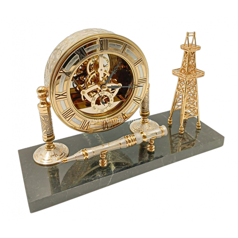 Часы Скелетоны и вышкой