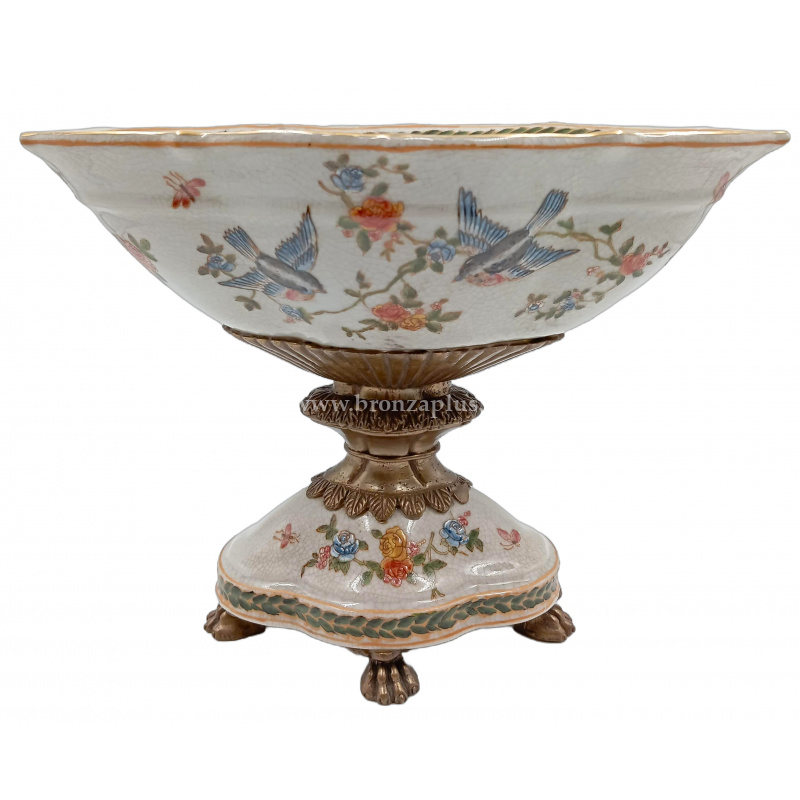 Фарфоровая ваза "Райский сад"