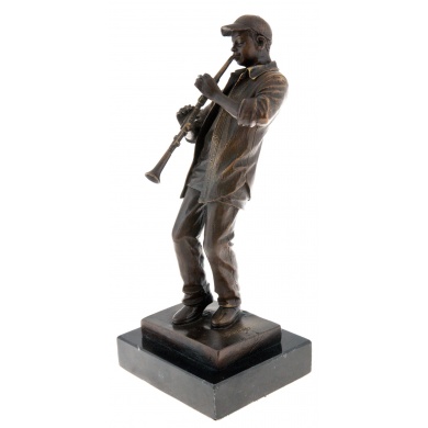Скульптура "Музыкант с кларнетом"